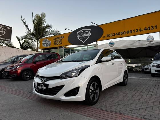 HYUNDAI HB20S 1.6 PREMIUM 16V FLEX 4P AUTOMÁTICO HYUNDAI HB20S 1.6 PREMIUM 16V FLEX 4P AUTOMÁTICO